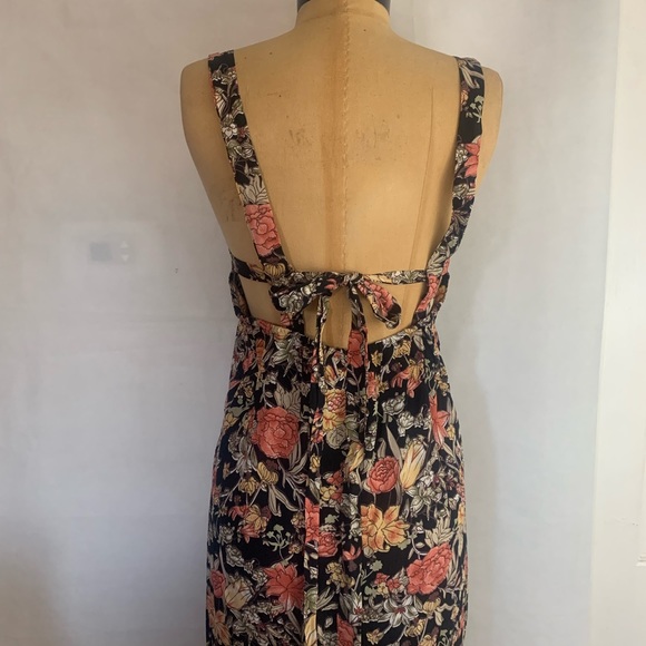 Saltwater Luxe Multicolored Floral Midi Dress size Small - Picture 4 of 10